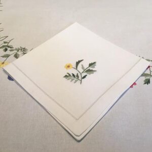 Nappe brodée main - Fleurs - 170 x 270 cm-11812