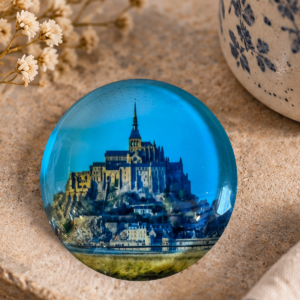MAG.LMSMH-magnet-mont-saint-michel-bleu-ambiance